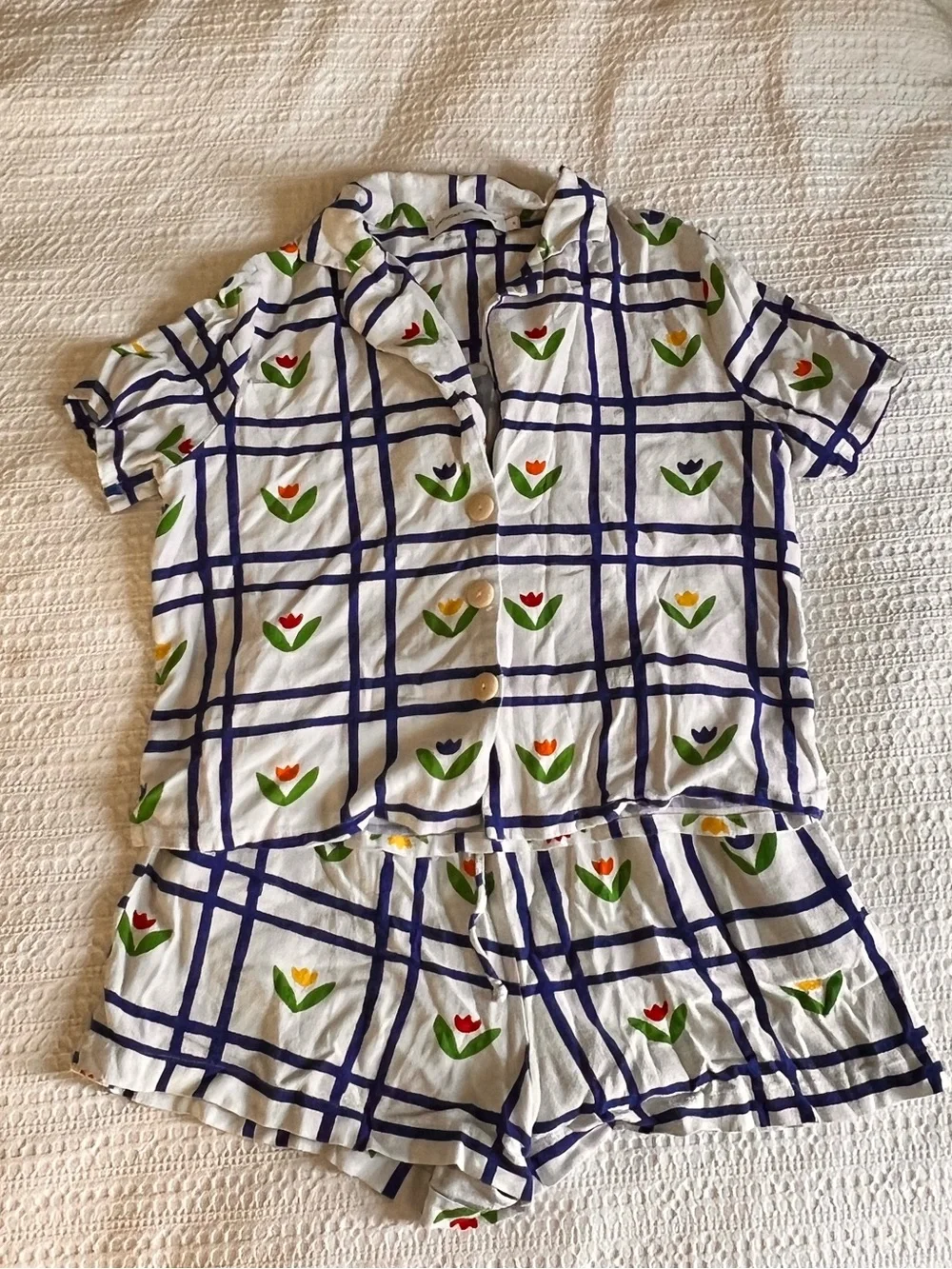 White Plaid Set with Colorful Tulip Print